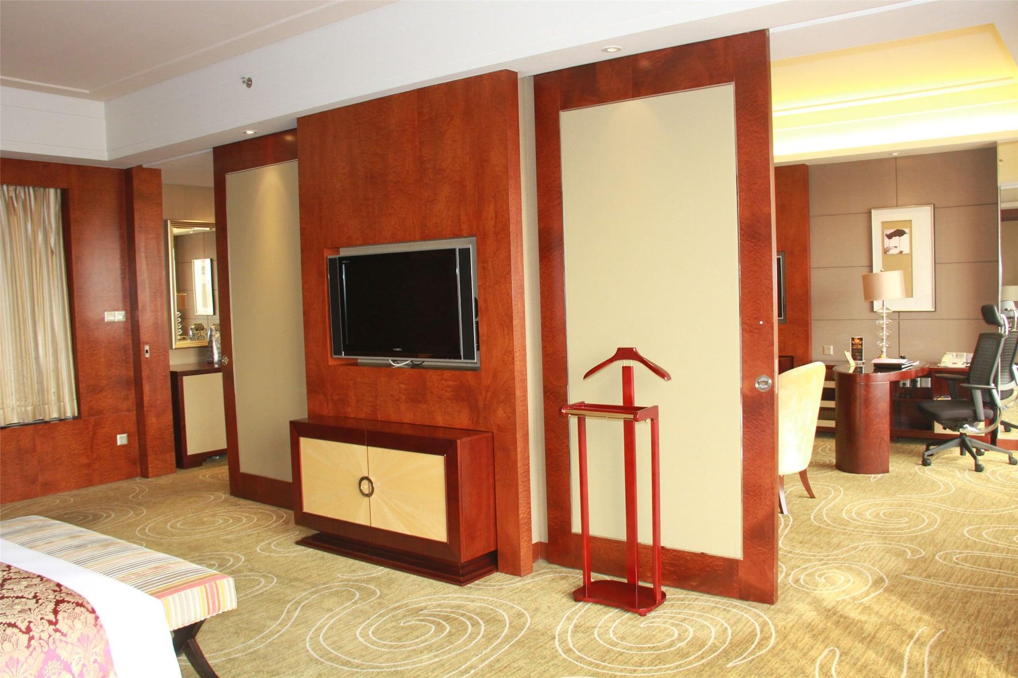 Baolilai International 5*