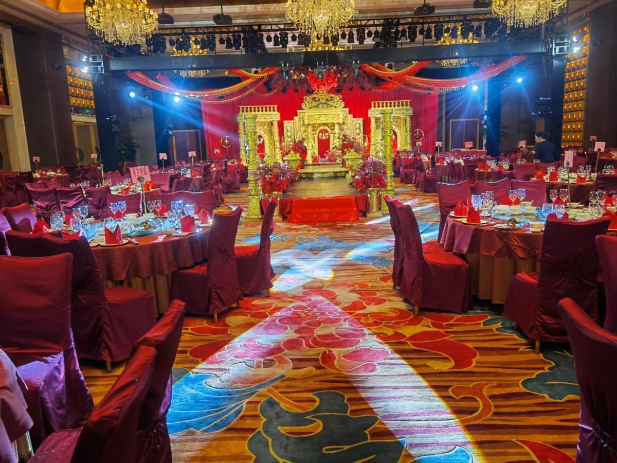 Hotel Baolilai International