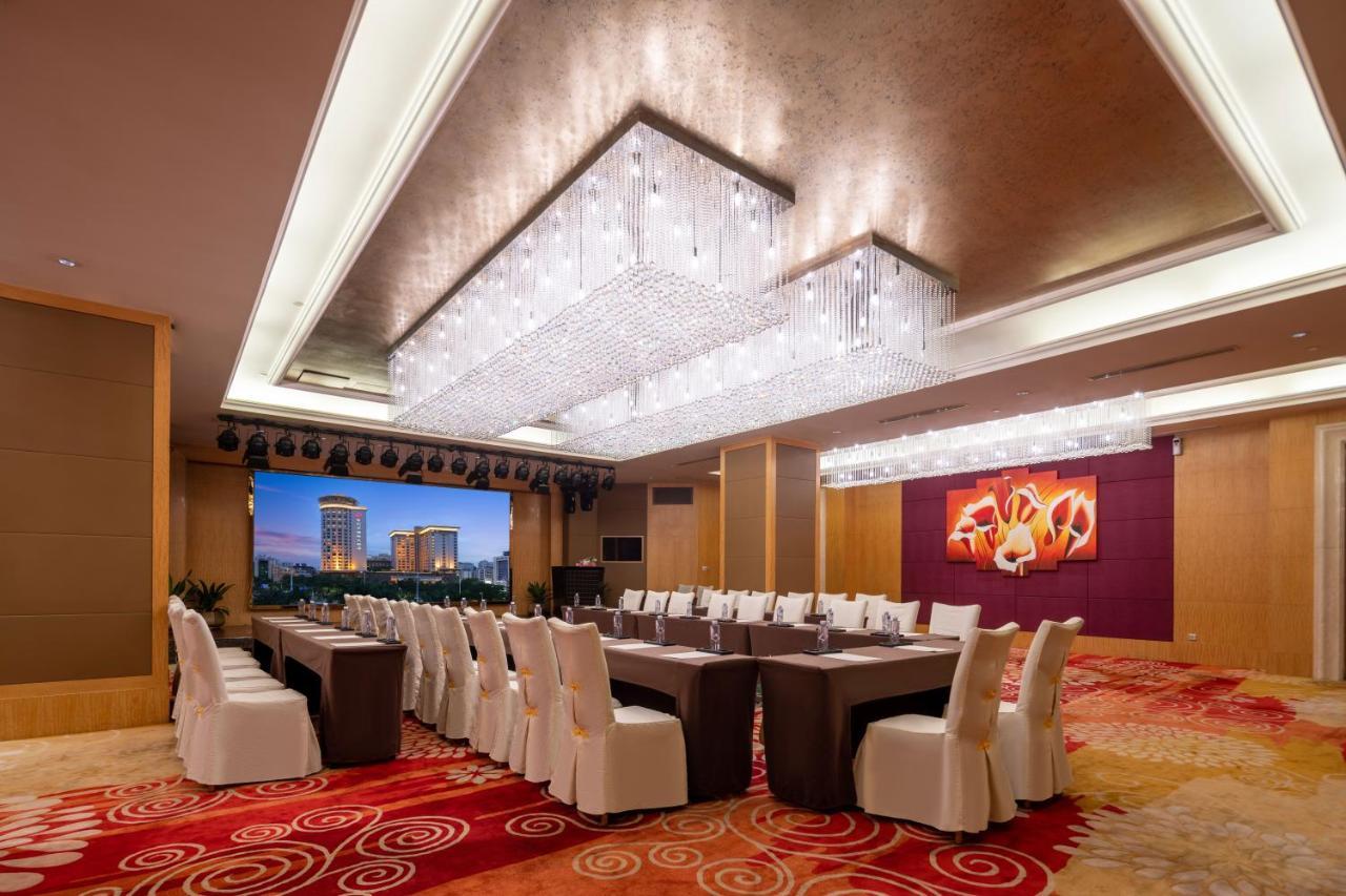 Baolilai International 5* Shenzhen